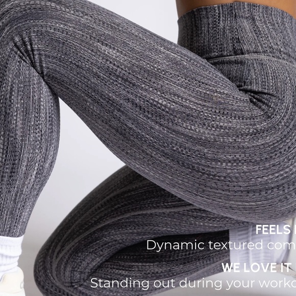 P'tula Peak Leggings Size Small - Picture 1 of 6